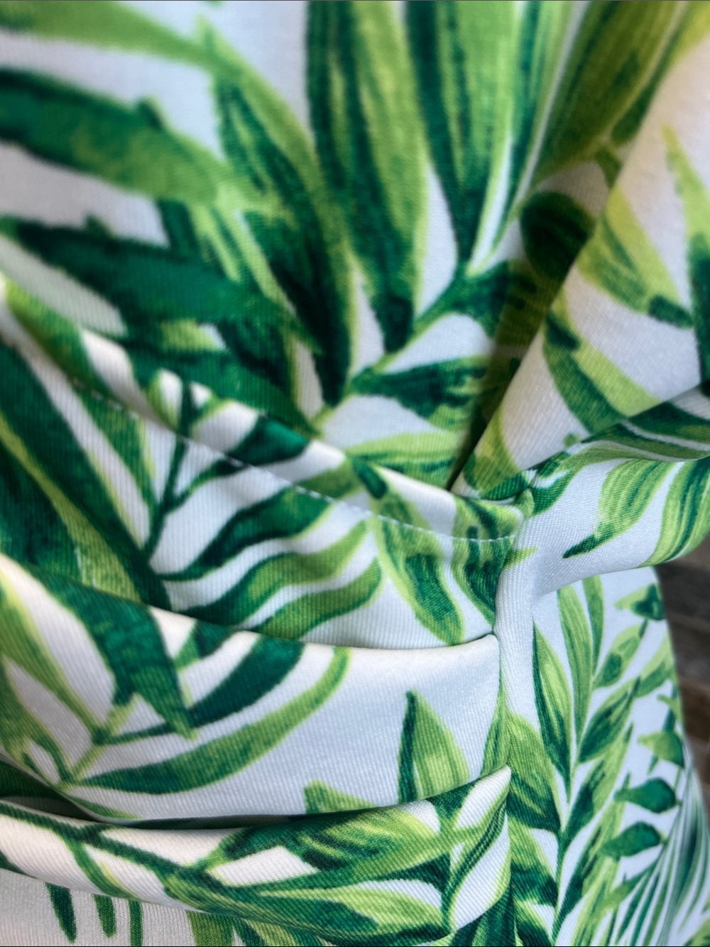 Marc New York White and Green Leaf Print Sleeveless Wrap Top - Picture 8 of 10